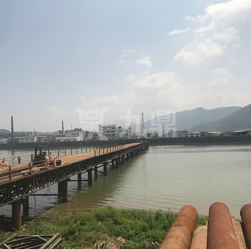 贝雷桥 贝雷桥